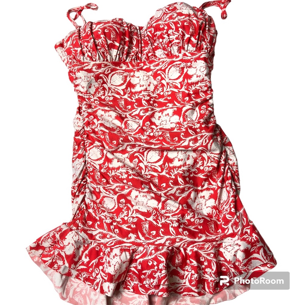 Kenneth Cole Medium One Piece Swimsuit Red & White Floral Ruffle Skirted Bottom